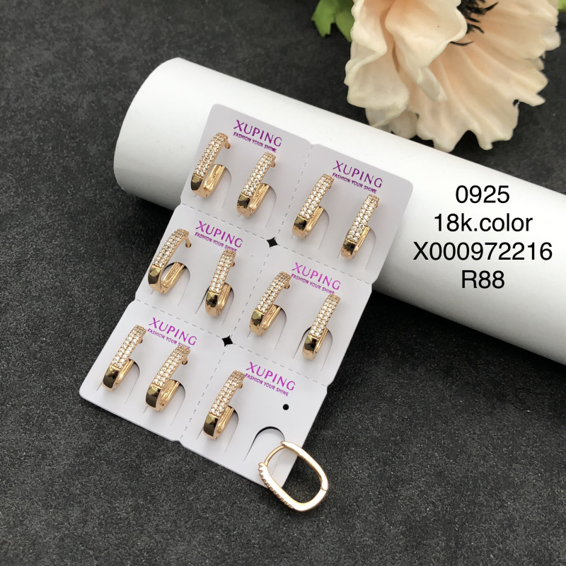 Pendientes de Aro con Zirconia de Aleación de Cobre Bañado en Oro de 18K