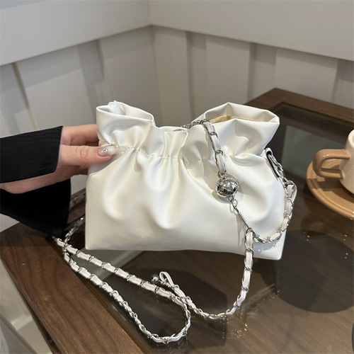 Pure Color Simple Stylish Drawstring Small Bag for Women 2024 Spring New Item Versatile Ins Chain Crossbody Bag Water Bucket Bag