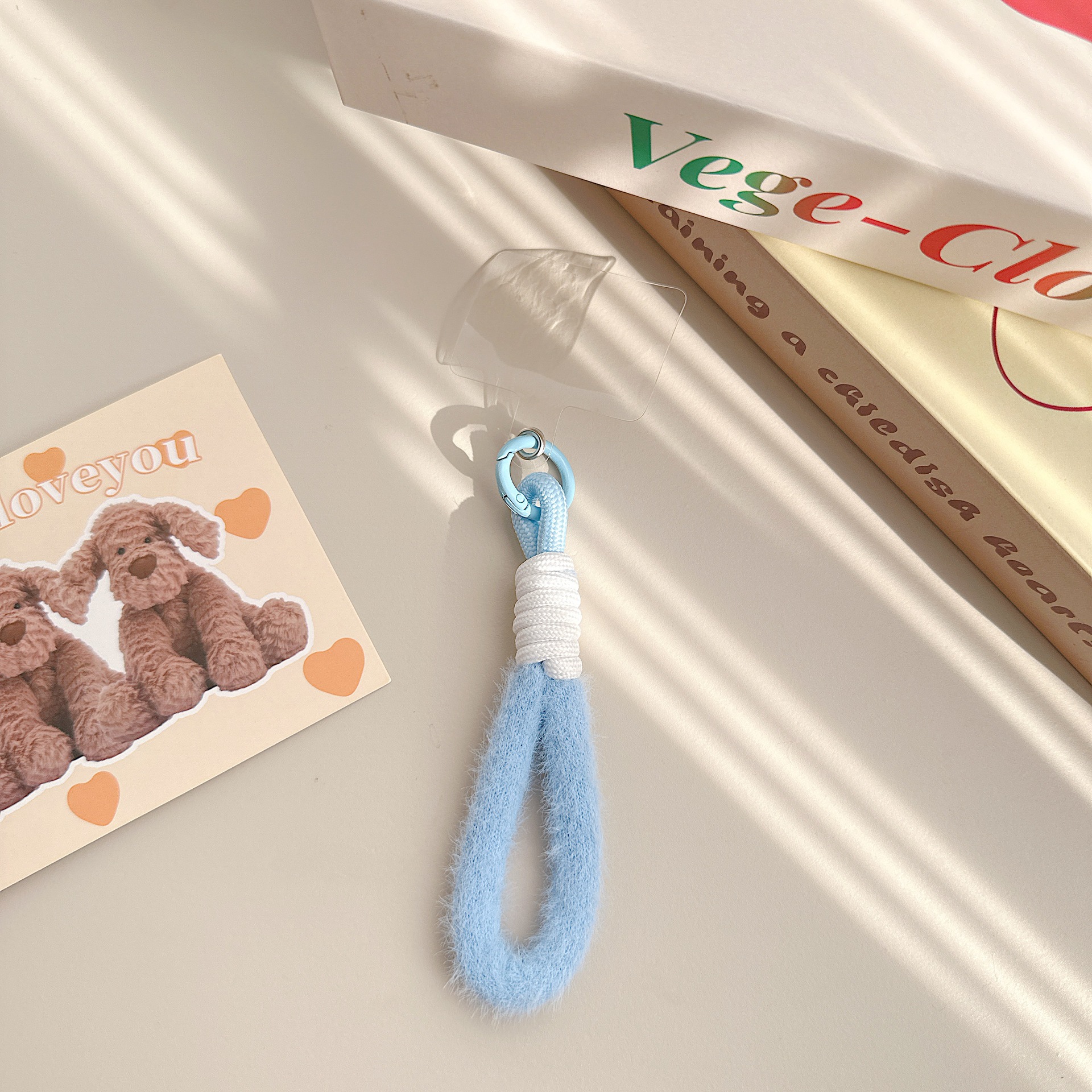 Otoño y invierno de peluche para teléfonos móviles colgantes de cámara de color llavero anti-perder pulsera cuerda bolsa trenzada corta colgante