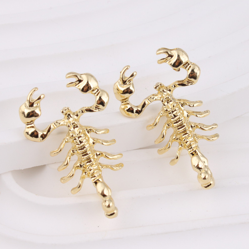 9g Weight 1 Pair IG Style Hip-Hop Scorpion Zinc Alloy Ear Studs