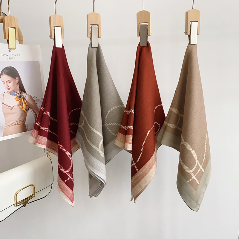 Pañuelos profesionales de alto nivel retro 68 toallas cuadradas damas de alto valor facial de moda moda temperamento toallas cuadradas