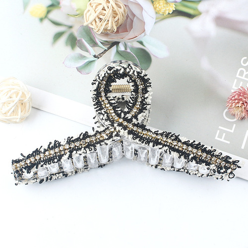 Xiao Xiangfeng Camellia Pearl Fabric Clip Women's Back of Head High-end Temperament Hair Clip Shark Clip Hair Clip