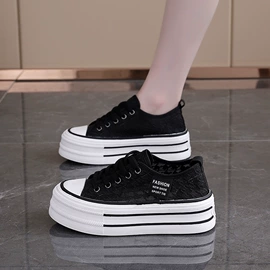 女式板鞋;女式休闲单鞋;女式运动单鞋