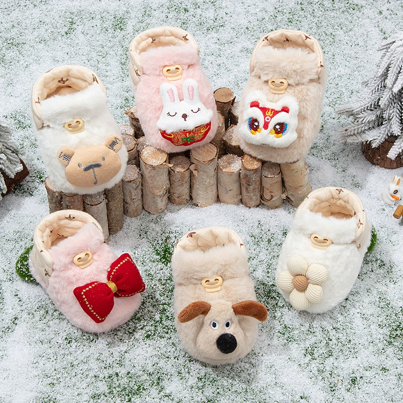 Мягкая подошва детская обувь 0-6 месяцев зимой бархатная теплая хлопчатобумажная обувь мультфильм милая детская обувь 1 год