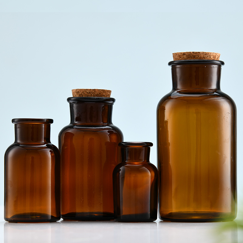 Brown thickened reagent bottle wide-mouth laboratory drug sampling bottle chemical light-proof sealed transparent glass bottle