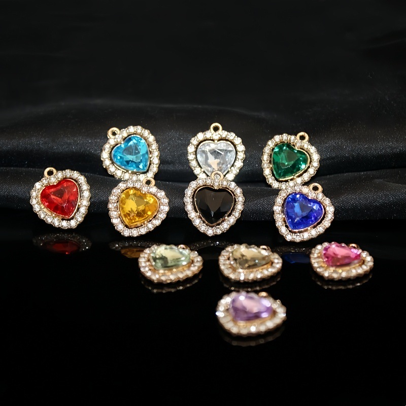 Pendant heart shaped
