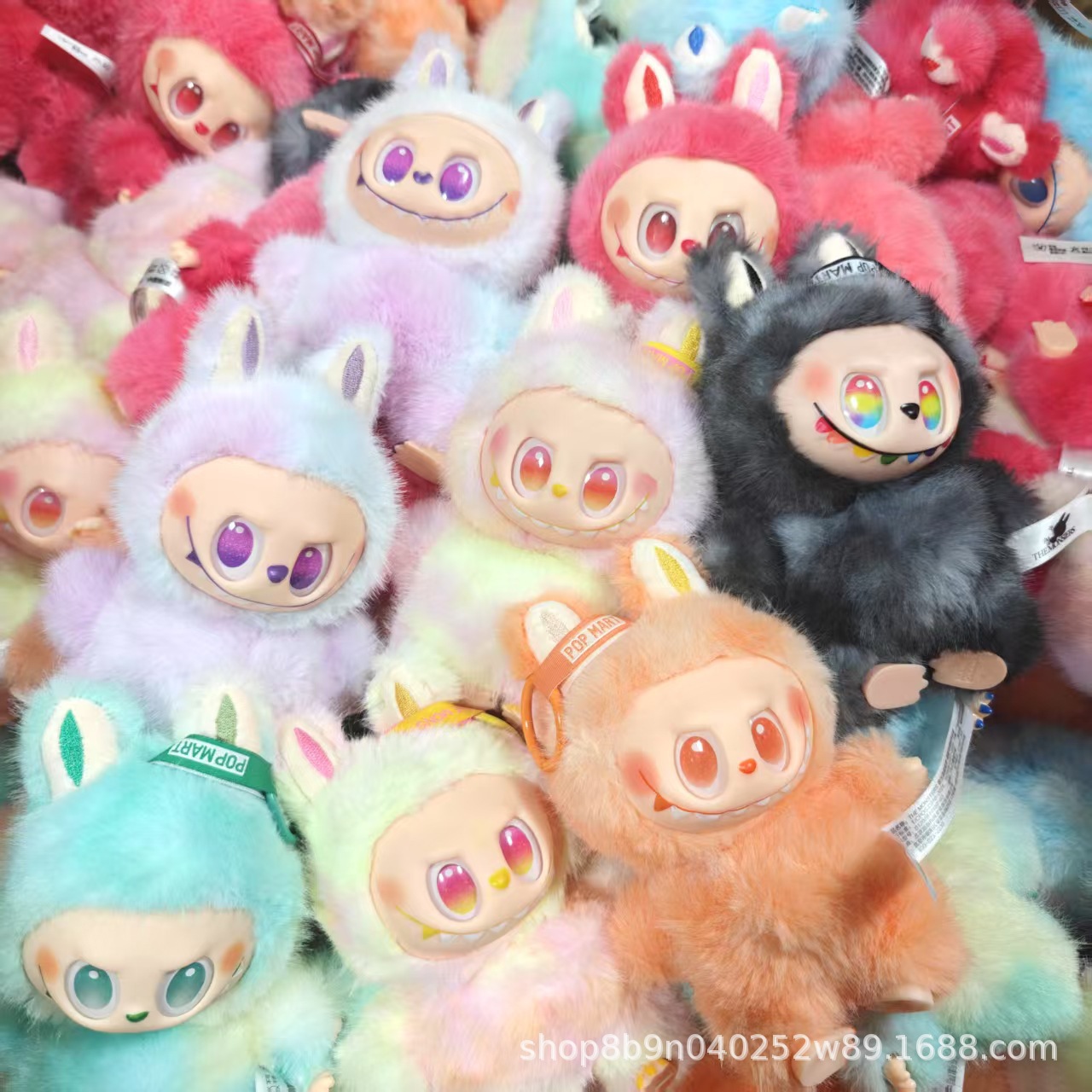 【现货秒发】拉布布潮玩毛绒挂件三代labubu玩偶公仔手办盲盒礼物