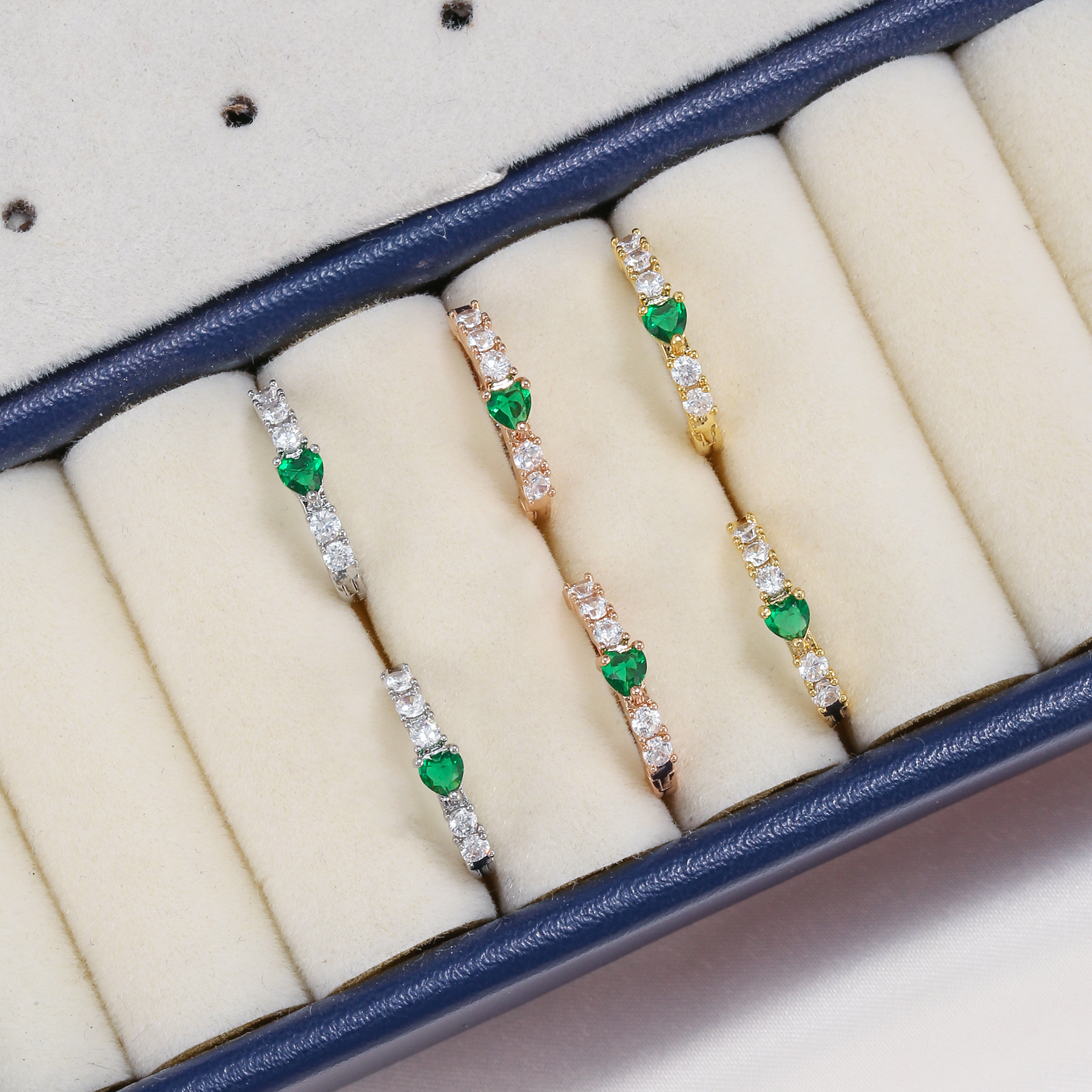 Fashion green zircon heart micro-set female copper earrings wholesale