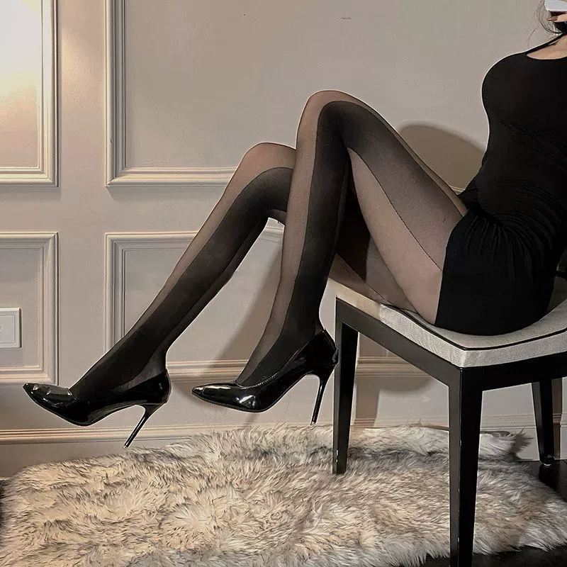 Потянка черная тонкая sexy колготки и модный топ-бюстгальтер, комплект из двух предметов, размер средний