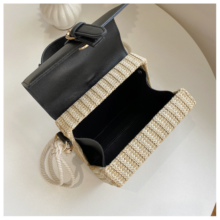 Korean Mini Casual Contrast Color Messenger Box Handbag Wholesale Nihaojewelry display picture 30