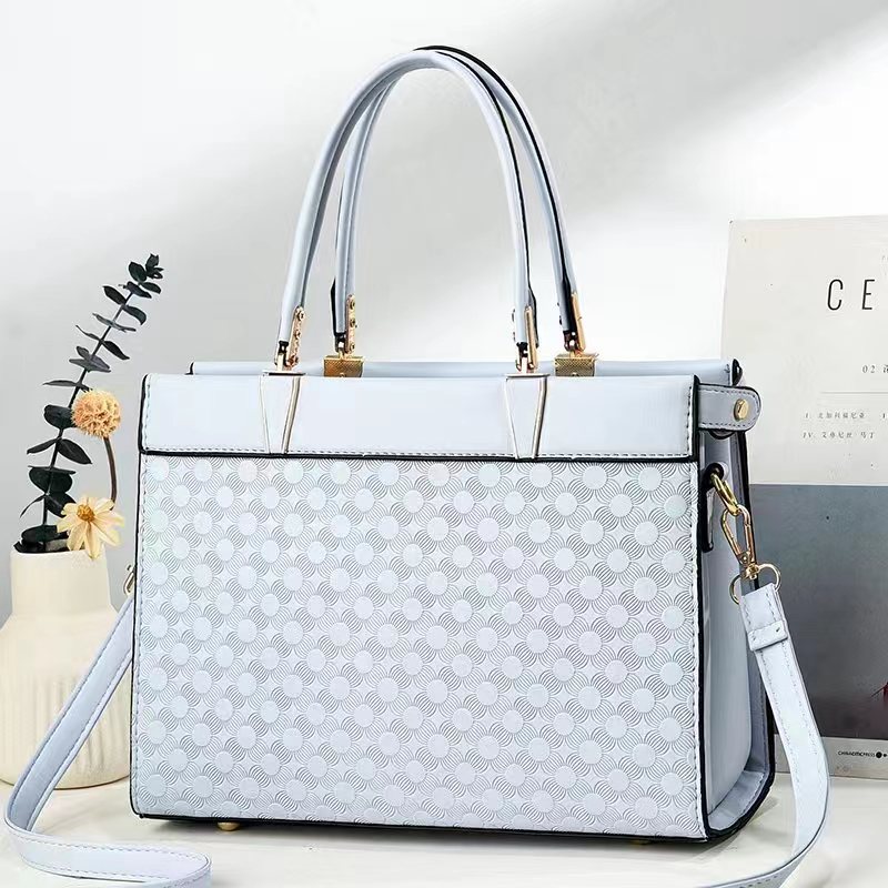 mmexport1661487687570