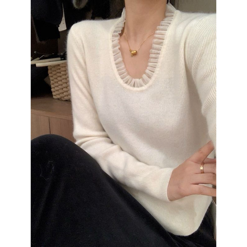 Korean-Style U-Neck Ruffled Lace Slimming Raccoon Velvet Stretchy Elegant Wool Close-Fitting Base Shirt 25 Winter New Model Korean-Style U-Neck Ruffled Lace Slimming Raccoon Velvet Stretchy Elegant Wool Close-Fitting Base Shirt 25 Winter New Model