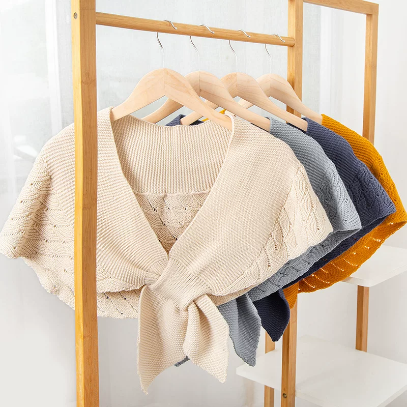 Knitted cloak, Korean style knitted shawl, soft acrylic/wool blend, 63 cm, multiple colors