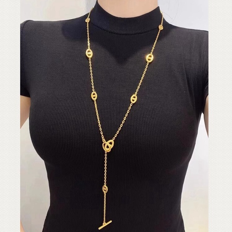 Pig Nose Necklace with Ot Clasp, Long Decorative Sweater Chain, Niche Design Neck Chain, Fashionable High-End Clavicle Chain