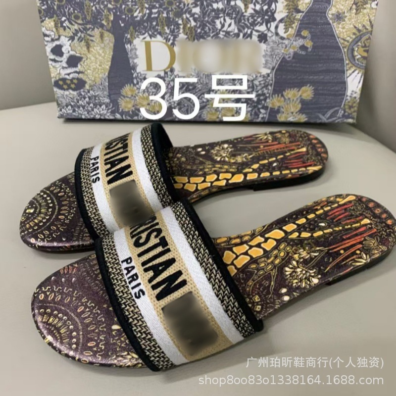 Zapatillas clásicas de alta versión D casa bordadas en una línea Zapatillas de piel de oveja para mujer