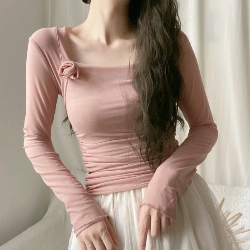 Классический танцевальный костюм с квадратным вырезом из роз с длинными рукавами