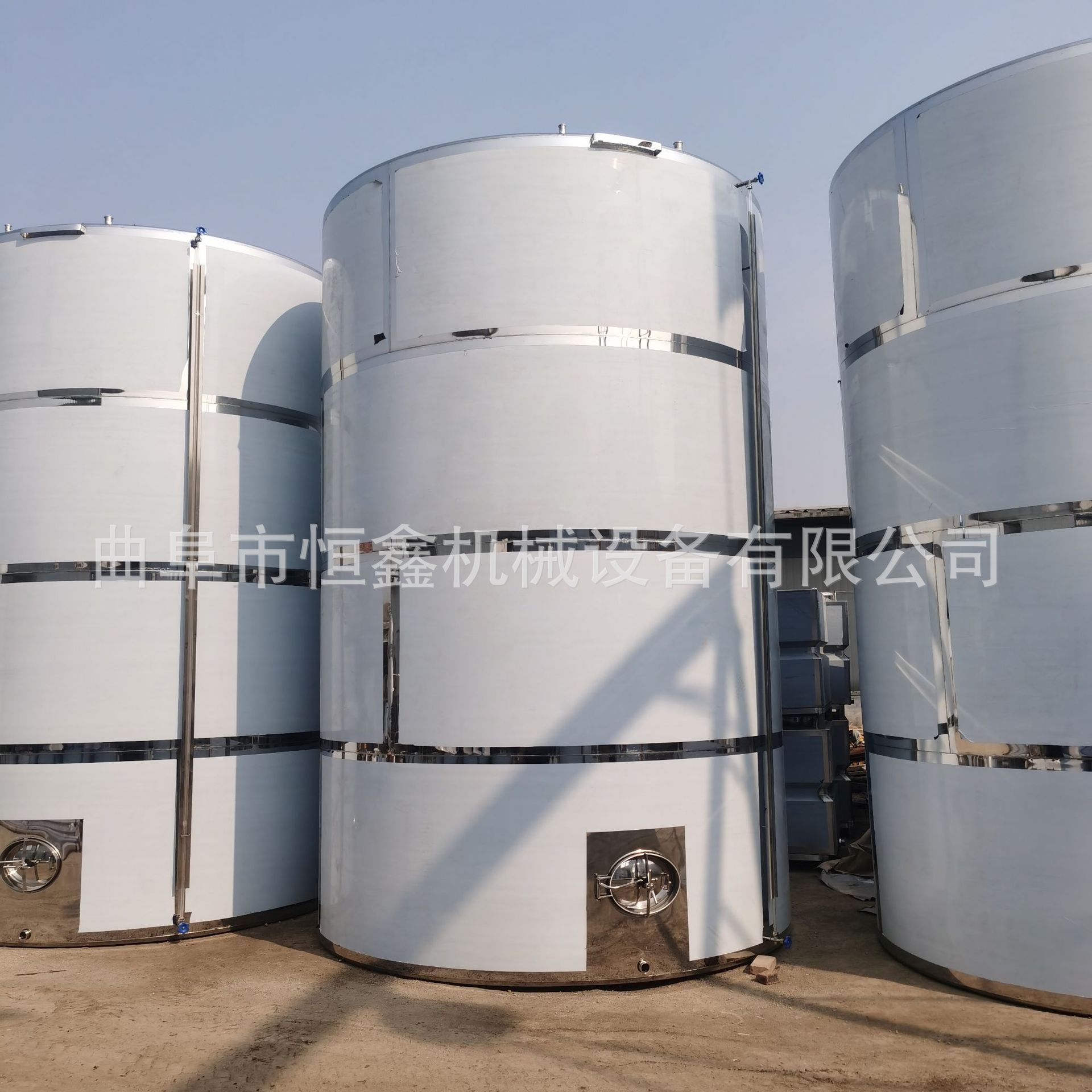 不锈钢立式3吨储酒罐  25立方酒容器制作 各类储罐 搅拌罐