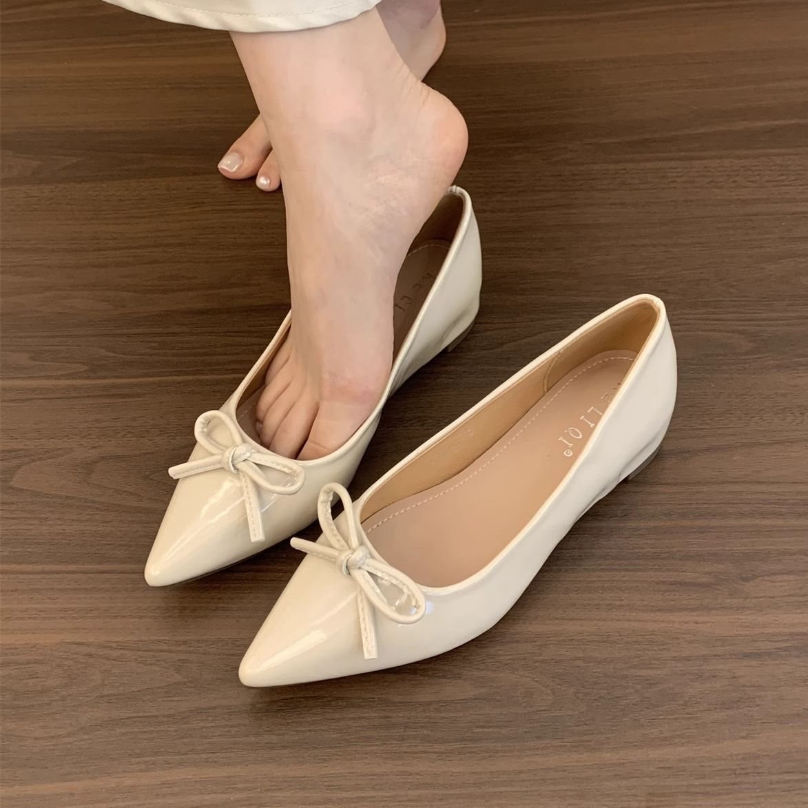 Fuchsia sexy universal elegant shoes with hidden heel pointed-toe for work and office flat, for teenagers, french style