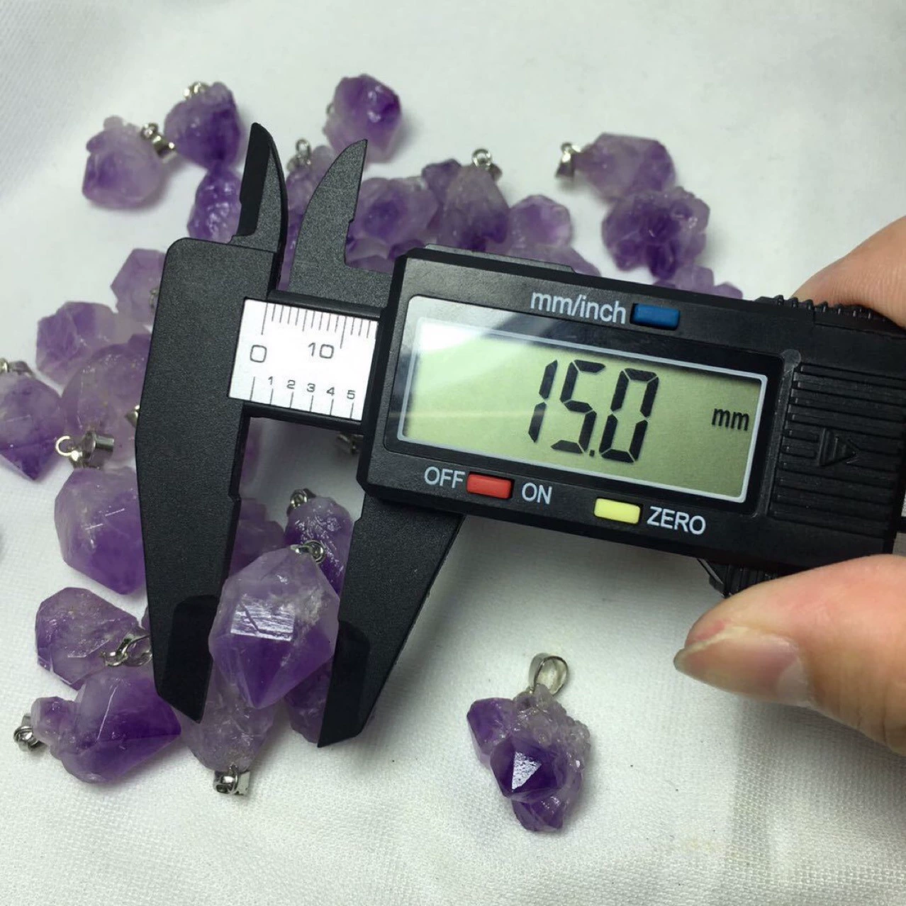 Purple crystal pendant with amethyst, natural ore