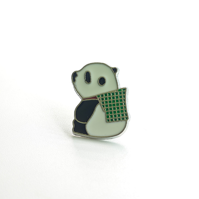 Seleccione estrictamente broche de dibujos animados lindos prendas de vestir bolsas de collar moda de viaje accesorios de diseño fábrica de insignia al por mayor