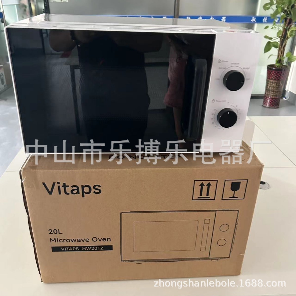 North American and European Cross-Border 20L Turntable Heating Household Intelligent Multi-Function Appointment Timer Microwave Oven