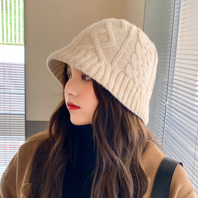Sombrero de lana roja de invierno y otoño de lana multicolor calentamiento japonés mostrando cara pequeña gorra de cubo de punto gorra pescador