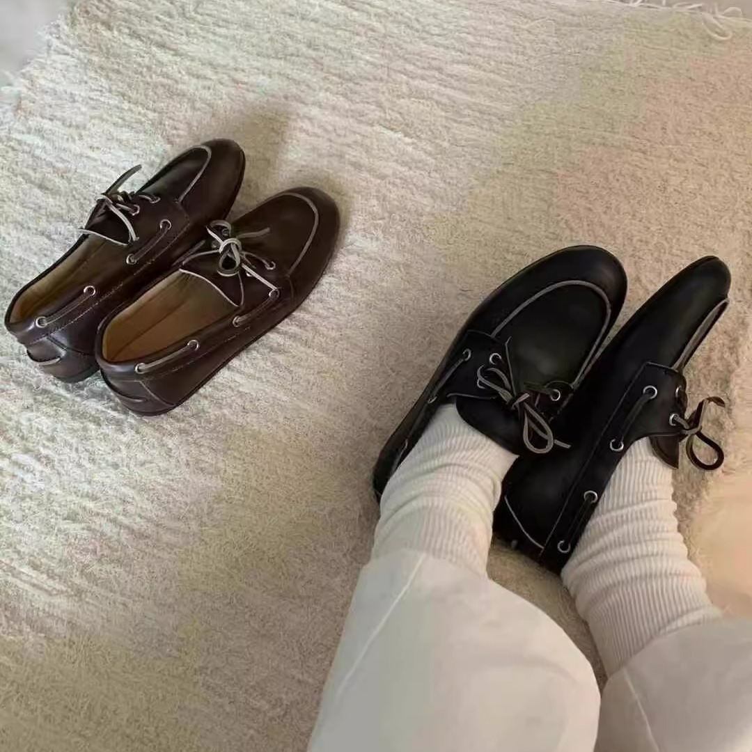 Vintage British Style Distressed Color Warm Fleece Loafers Autumn Winter Genuine Round Toe Lace-up Small Leather Shoes_vogvips.com