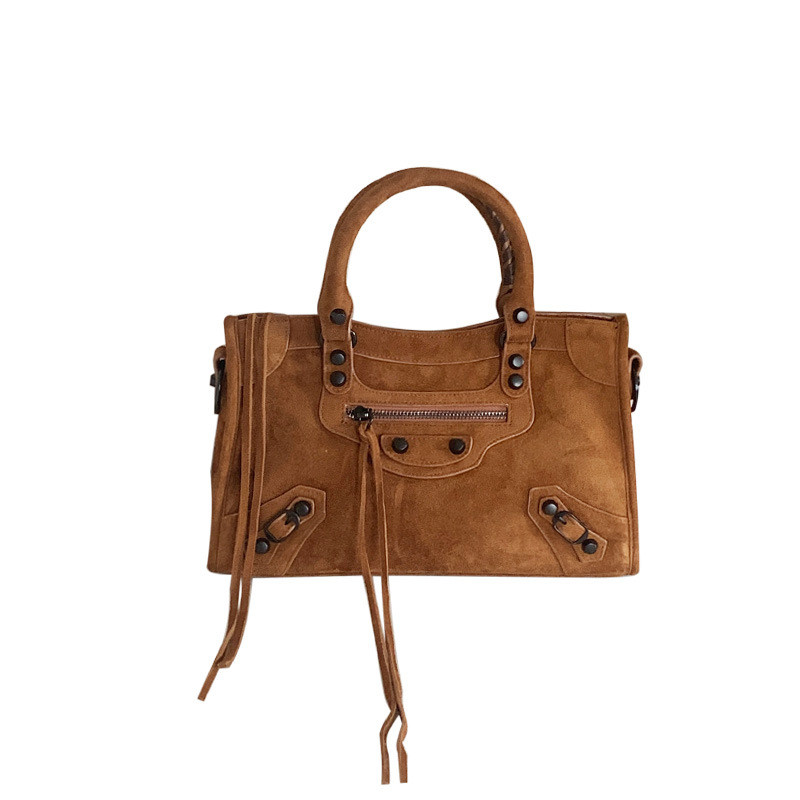 Niche Lamb Wool Motorcycle Bag For Women 2026 New Fashion Retro Crossbody Handbag Large Capacity Genuine Leather Suede Bag - Thumbnail 5
