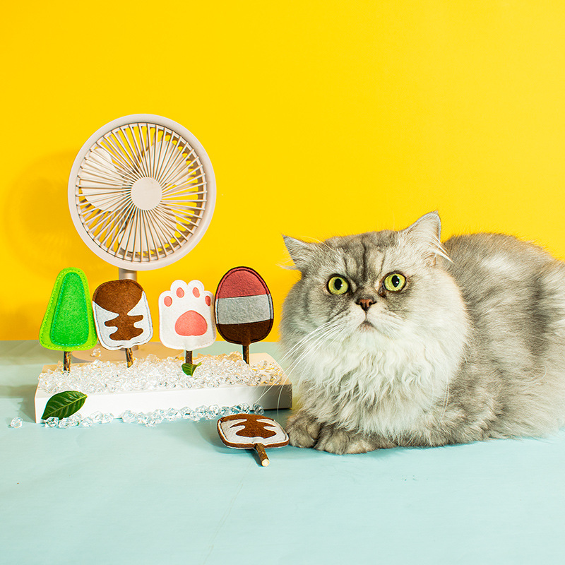 Juguete para mascotas fieltro Polygonum multiflorum posicle gato traje de juguete limpieza gato cavidad oral en stock que contiene catnip