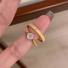 S925純銀同項中古金色伸糸小ドリル星芒指輪女軽豪華重ね着莫桑石指輪
