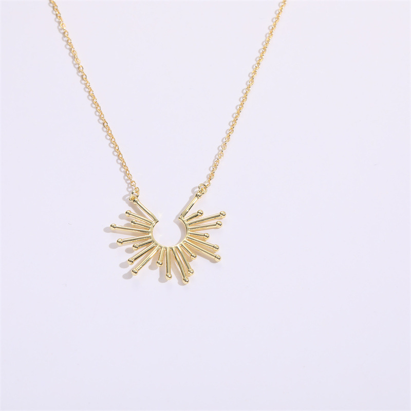 Simple Style Sun Copper Plating Zircon Pendant Necklace 1 Piece