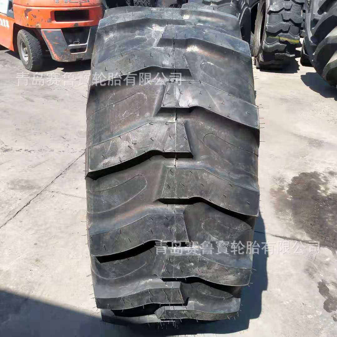 两头忙轮胎 18.4-24  工业机械轮胎  R4花纹