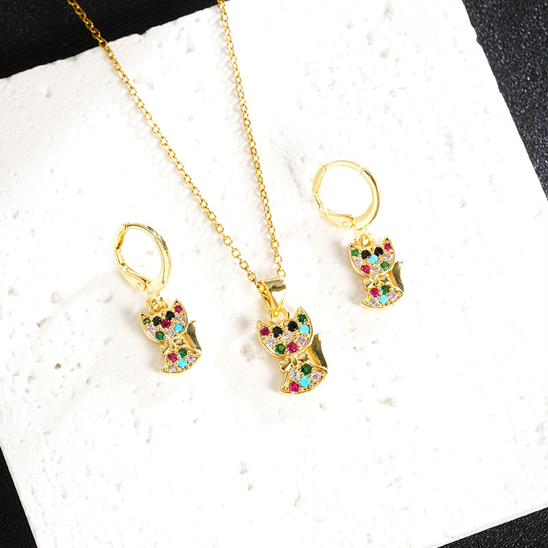 Vietnam Shajin estilo caliente personalidad moda lindo gato collar con microincrustaciones pendientes conjunto de joyería joyería transfronteriza europea y americana