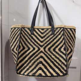 日系夏季女士草包手提拉菲草手工编织包休闲手提包海边度假沙滩包