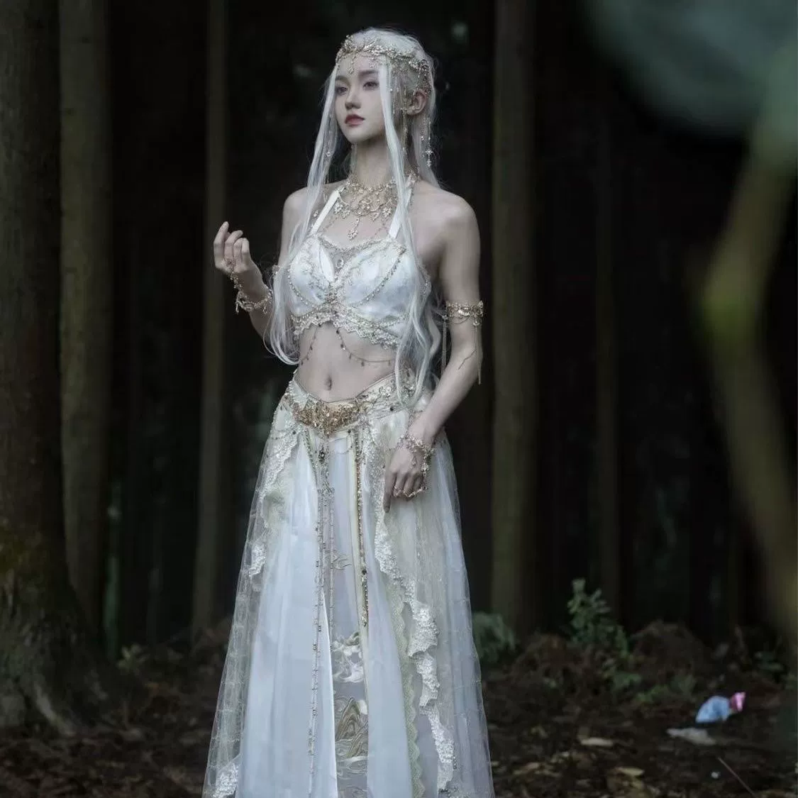 Экзотическая летающая принцесса Западных регионов Дунхуан, белый эльф Цисюаньбань, костюм интернет-знаменитости, путешествие, фото, суперфея