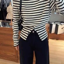 小个子韩国东大门温柔斜肩针织打底衫显瘦收腰开叉条纹毛衣女秋冬