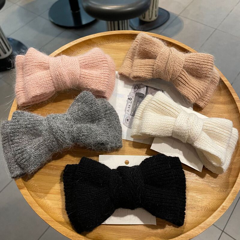 Autumn and Winter New Wool Bow Spring Clip Hairpin Elegant Fashion Girl Top Clip Boutique Headwear Hair Accessories