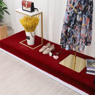 Canlı yayım geyim aksesuarları, xəz matlar, döşəmə matları, Instagram üslublu