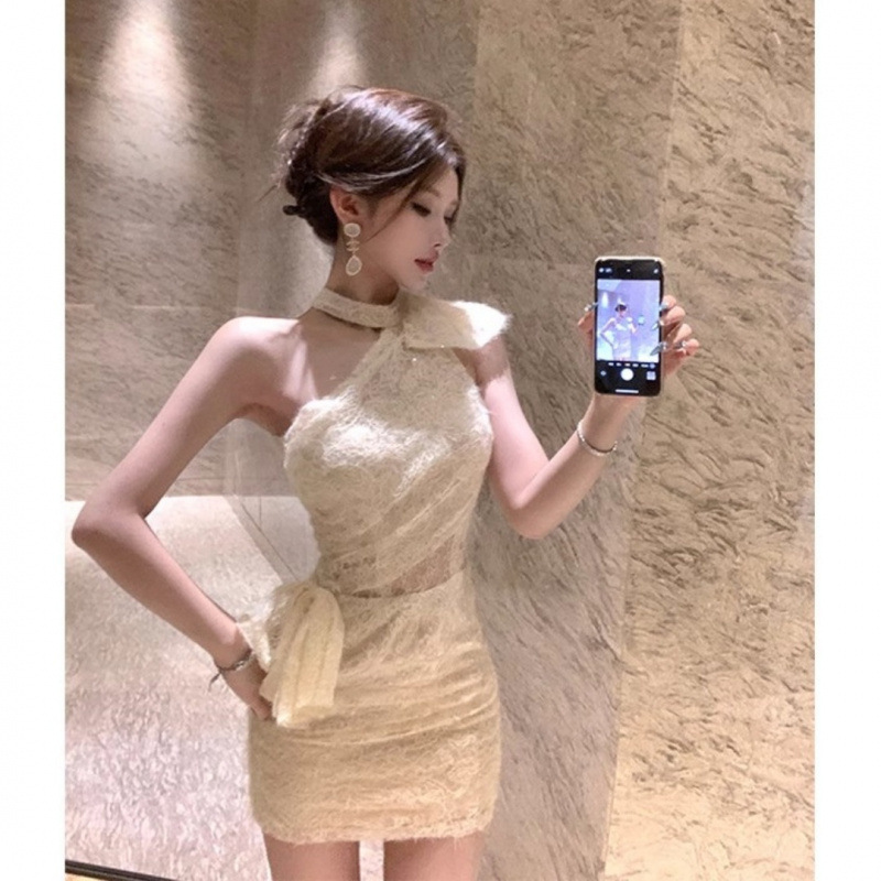 法式气质名媛精致收腰蕾丝镂空斜肩连衣裙女2025夏季新款轻奢裙子|undefined
