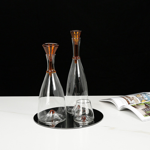 Modern Instagram-style glass pearl liquor set display room light luxury accent table tea table bar counter high-end chardonnay glass