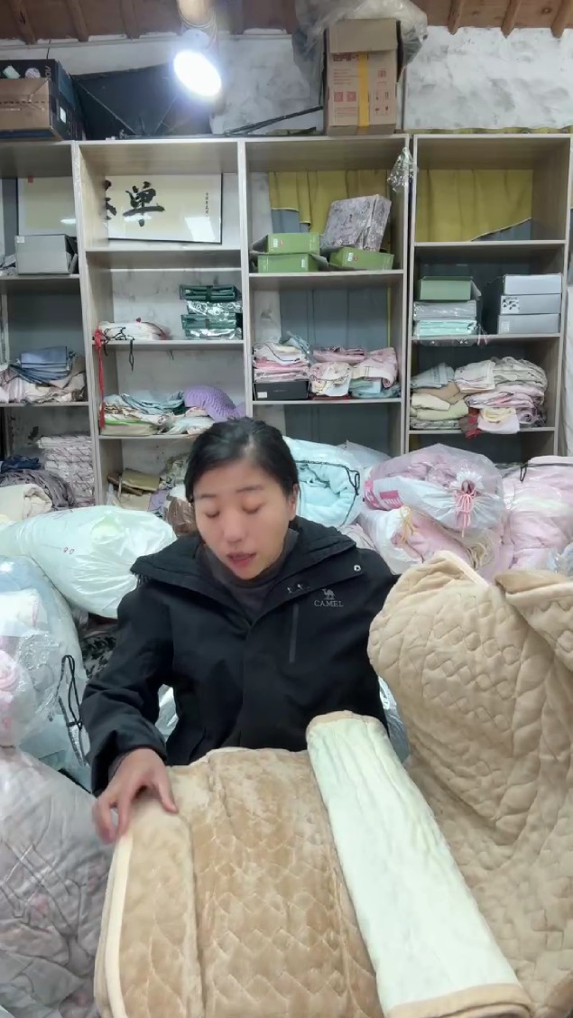 高克重牛奶绒床笠三件套1.8