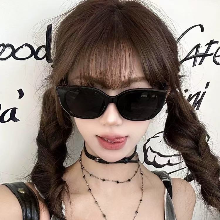2025年新作女性用サングラス、ハイエンドキャットアイシーサイド抗UVサングラス、四角顔と丸顔に適しています|undefined