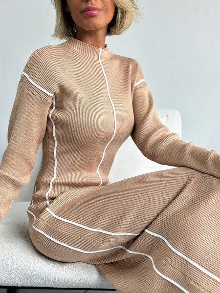 Fitted dress