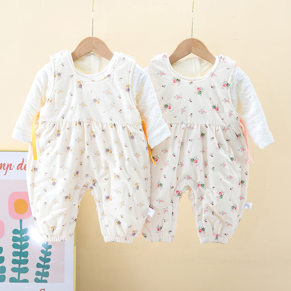 Ropa de bebé, ropa de otoño e invierno más traje de una pieza de terciopelo, bebé femenino, mono de princesa acolchado súper lindo de invierno, traje de dos piezas