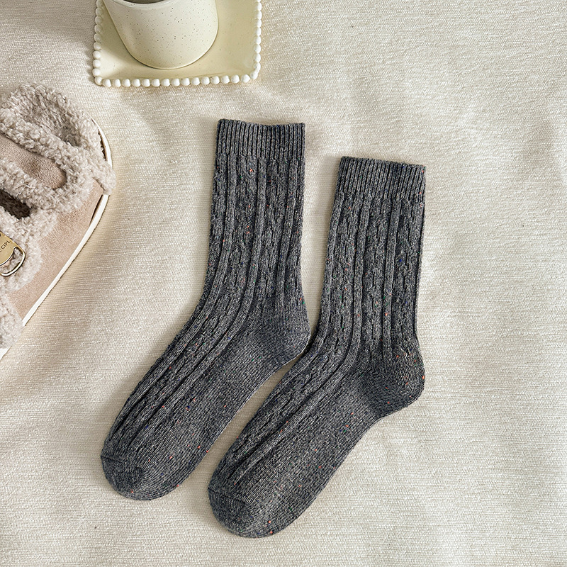 Calcetines de invierno y invierno para mujeres, calcetines de calentamiento más gruesas y calcetines de invierno para mujeres con doble aguja.