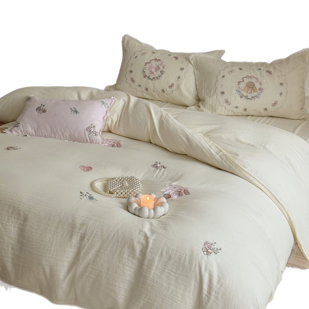 Corazón de la niña francesa, algodón suave, sábanas de algodón de tres o cuatro piezas, bonitas colchas bordadas de conejo, ropa de cama
