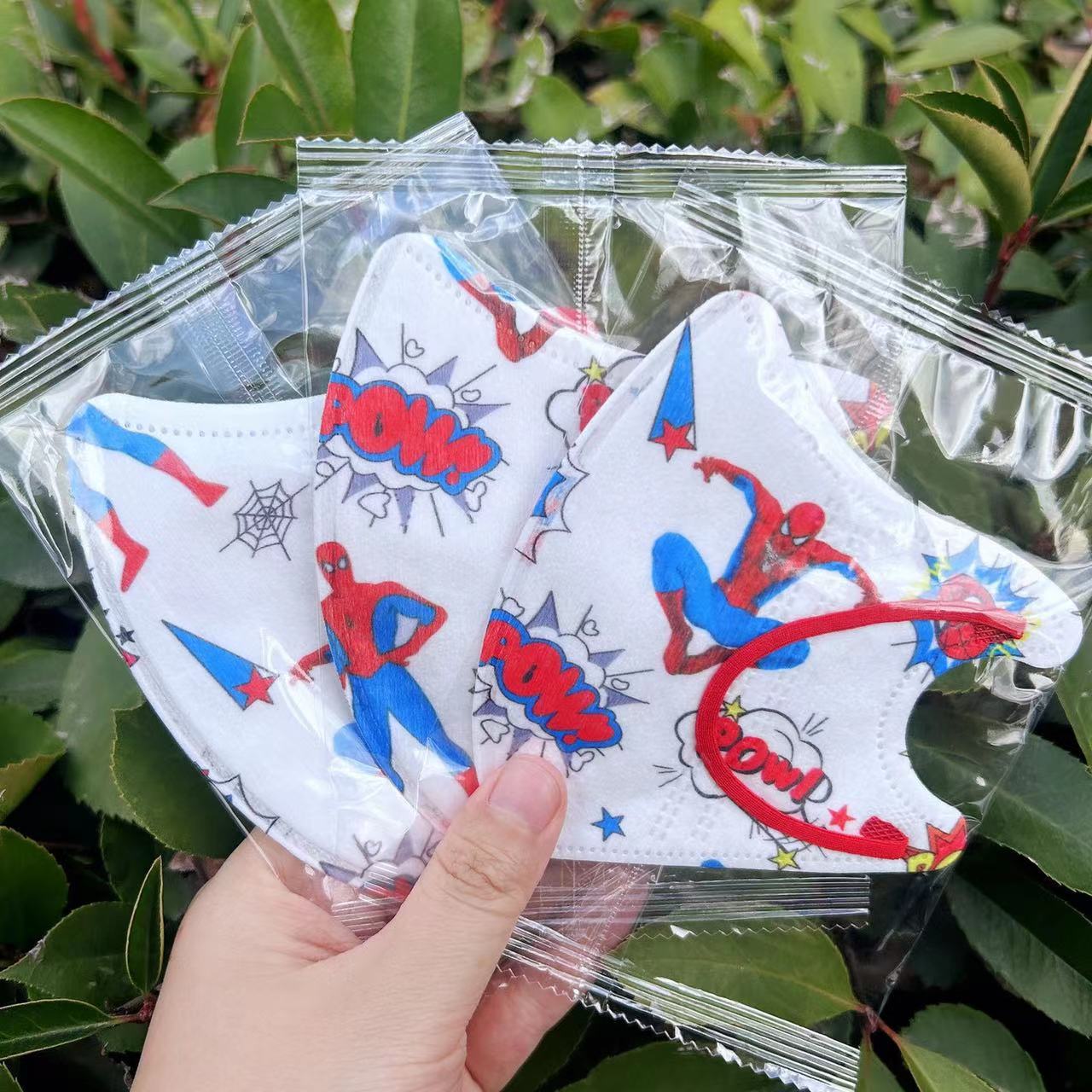 Spider-Man máscara 3D para niños máscara de dibujos animados tridimensional 3-12 años embalaje independiente de protección desechable de tres capas para niños