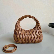 ��miu�¿��ް�С��Ƥ��Ӱ�ǧ��С��HOBoҸ�°��μ�б��������Ů