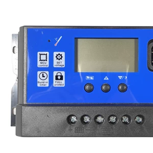 Оптовая продажа производителя 30A/40A/50A/60A PWM солнечный контроллер с двумя портами USB