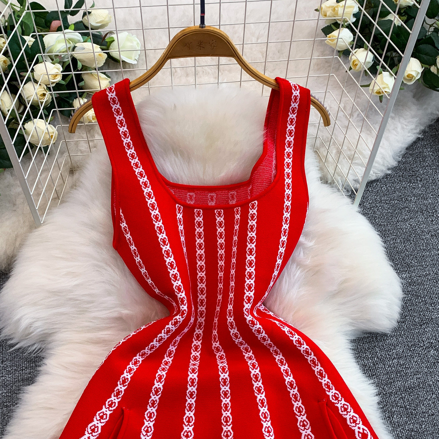 Luxury Petite Embroidered Knit Dress for Women Elegant Slimming A-Line Slip Summer Style Striped Charm_ecoleips.com